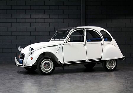 Citroën 2 CV 6 Special Absolut NeuWertig TOP Restauriert