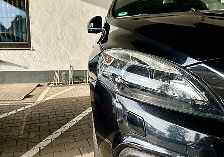 Volvo V40 CC V40 Cross Country D3 Geartronic YOU!