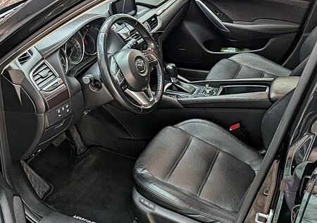 Mazda 6 2.2 Skyactiv-D, 175 PS -VOLLAUSTATTUNG