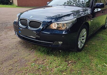 BMW 525i touring -