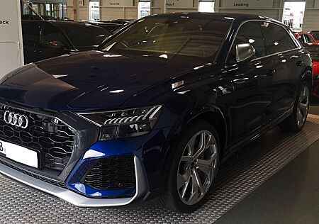 Audi RS Q8 RSQ8 TFSI quattro tiptronic -