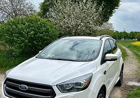 Ford Kuga 2,0 TDCi 4x4 180PS ST-Line Automatik