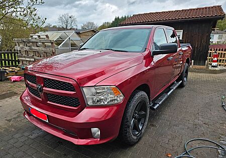 Dodge RAM 1500 5.7 LPG