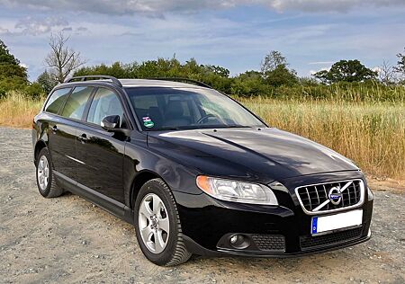 Volvo V70 2.0D Kinetic schwarz TÜV 5/27 Leder Diesel