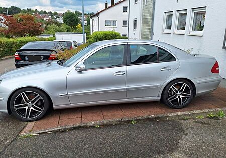 Mercedes-Benz E 240 W211, Xenon, 8-Fach Bereift, großes Navi