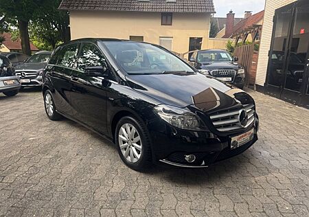 Mercedes-Benz B 180 CDI Automatik.Klima+Shzg+Tempomat+Ahk+Alu