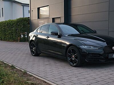 Jaguar XE Leder  | LED | NAVI | RFK | KEYLESS | CARPLAY