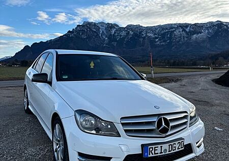 Mercedes-Benz C 200 CDI AVANTGARDE AMG paket