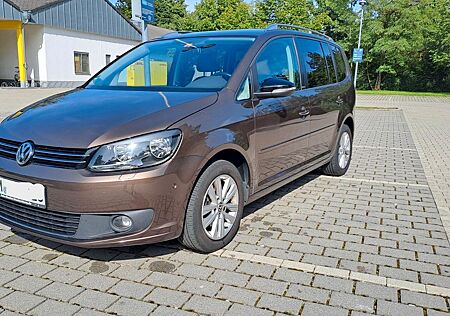 VW Touran Volkswagen 1.6 TDI Style BlueMotion Technology S...