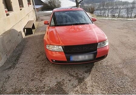 Audi A4 2.8 tiptronic -