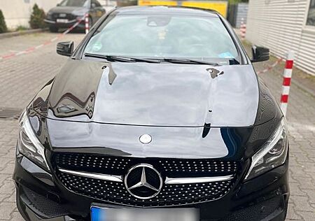 Mercedes-Benz CLA 220 d 4MATIC DCT -