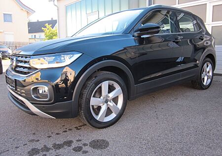 VW T-Cross gebraucht kaufen VW T-Cross Volkswagen 1,0 "Style"