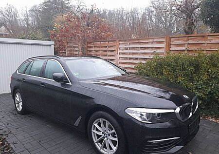 BMW 520d Touring A -