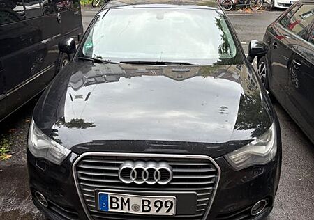 Audi A1 1.6 TDI Attraction Attraction