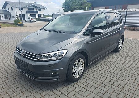 VW Touran Volkswagen 1.4 TSI SOUND BMT SOUND