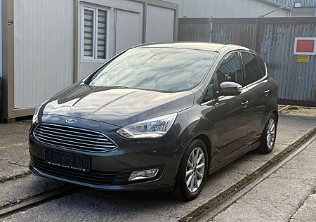 Ford C-Max Titanium