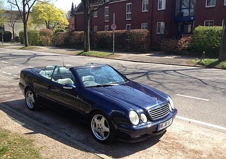 Mercedes-Benz CLK 430 - RECHTSLENKER -