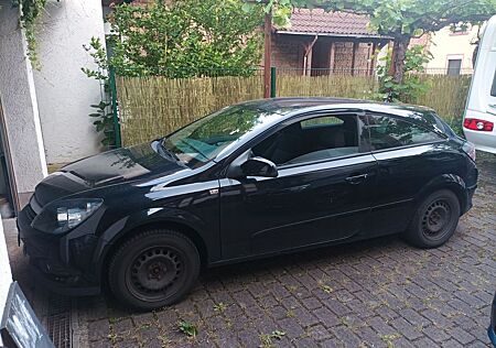 Opel Astra GTC 1.8 ECOTEC 103kW GTC