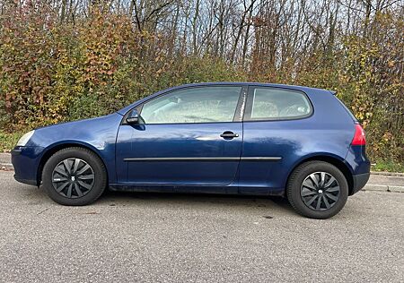 VW Golf Volkswagen Gepflegter (TÜV 02/2027, neuer Zahnriemen)