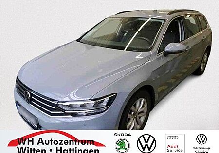 VW Passat Variant Volkswagen 2.0 TDI DSG Business NAVI REARVIE