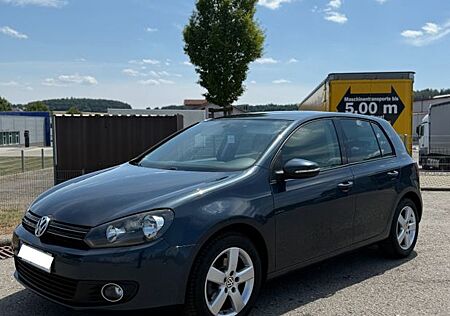 VW Golf Volkswagen 1.6 TDI Team - Edition