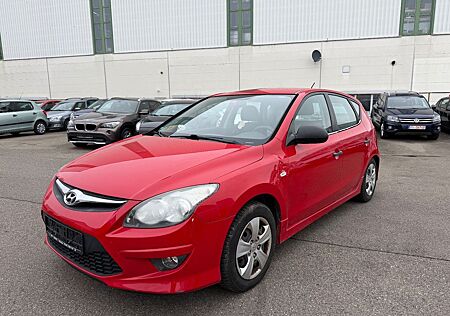 Hyundai i30 FIFA WM Edition Klima 8-fach 1. Hand