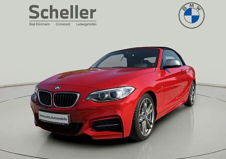 BMW M235i xDrive A HiFi Xenon Navi Bus. Komfortzg.