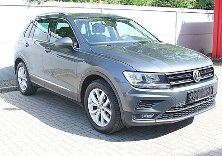 VW Tiguan Volkswagen Sound BMT/Start-Stopp
