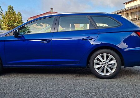 Seat Leon ST Style Kamera orig.100593 km AHK LED