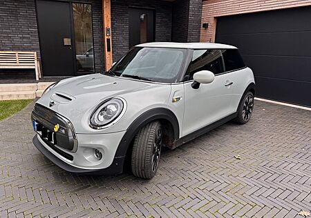 Mini Cooper SE Trim XL, Pano / Top gepflegt / Garage