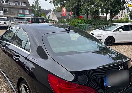 Mercedes-Benz CLA 250 DCT 4MATIC AMG Line AMG Line