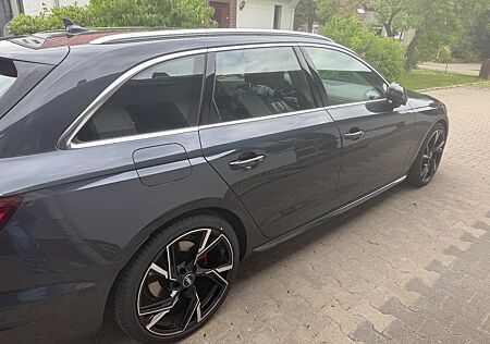 Audi A4 40 TDI S tr. quattro advanced Avant advanced