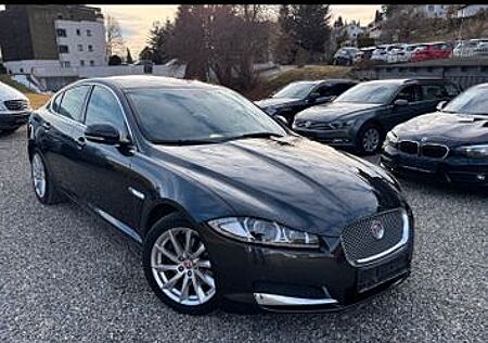 Jaguar XF 2.2 L Diesel - X250
