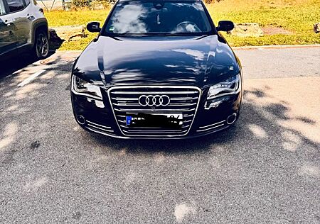 Audi A8 L 4.2 TDI tiptronic quattro -