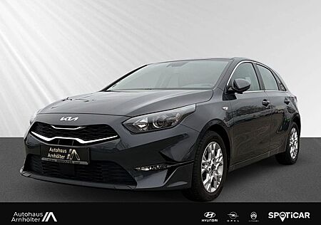 Kia Cee'd Vision 1.5 DCT + NAVI + KLIMAAUTOMATIK