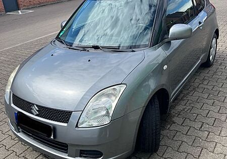 Suzuki Swift 1,3 Club Club