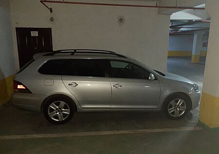 VW Golf Volkswagen 2.0 TDI Comfortline Variant TÜV 05/26