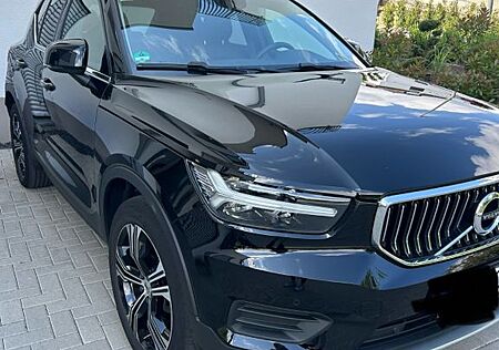 Volvo XC 40 XC40 T3 Momentum Geartronic Momentum