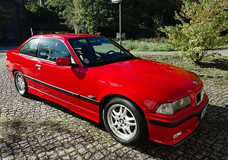 BMW 328i Coupe *restauriert*