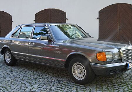 Mercedes-Benz S 500 500SEL Matching Number Museumsfahrzeug Klima