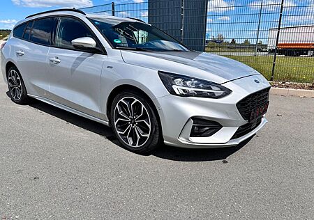 Ford Focus 2,0 EcoBlue 110kW ST-Line Turnier + Winter