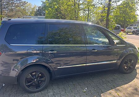 Ford Galaxy 2,0 TDCi 103kW DPF Titanium PowerShif...