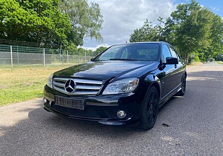 Mercedes-Benz C 350 CDI V6 AMG Paket