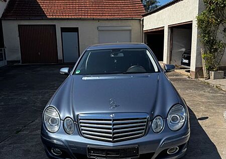 Mercedes-Benz E 280 4MATIC ELEGANCE Elegance