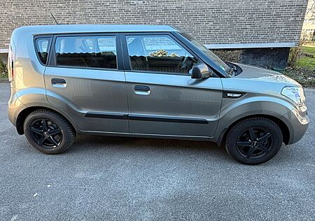 Kia Soul 1.6, TÜV NEU !!! KLIMA