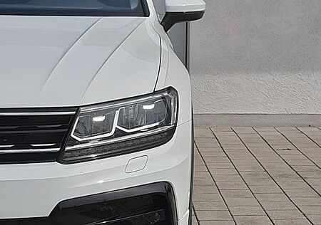 VW Tiguan Volkswagen 4M DSG/2xR-Line/LED/Pano/Kam/VirtC/AhK