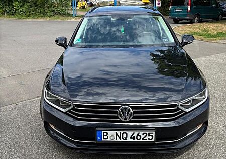VW Passat Volkswagen 1.6 TDI DSG BMT Comfortline Comfortline