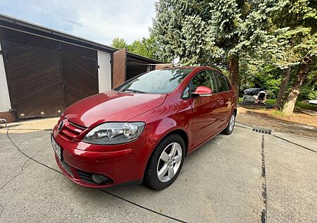 VW Golf Plus Volkswagen 1.9 TDI DPF BlueMotion United United