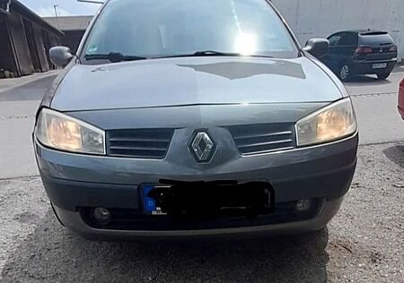 Renault Megane Grandtour 16V !-TÜV bis 09/26-!