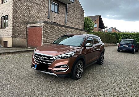 Hyundai Tucson Automatik Alltad Euro 6 Navi